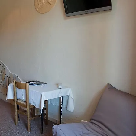 Et Les Amandiers Hotel *
